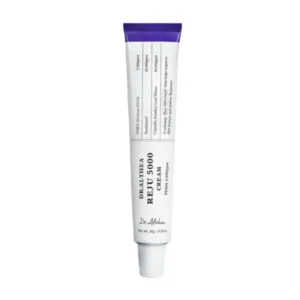 Dr.Althea Reju 5000 kremas – tai koncentruota, bet maloniai kremiška veido priemonė, skirta odai, kuriai reikia daugiau nei tik bazinio drėkinimo. Formulė sukurta taip, kad apjungtų drėkinamuosius, minkštinamuosius ir peptidinius ingredientus, todėl kremas patogiai įsilieja į anti-age tipo kasdienę veido odos rutinos dalį.